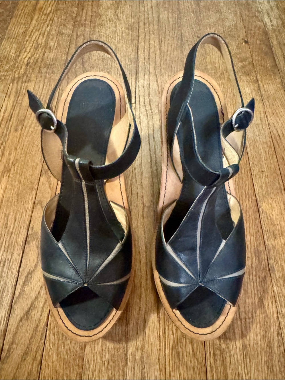 Camper Black Leather Peep-Toe Slingback Sandals with Tan Soles - 41